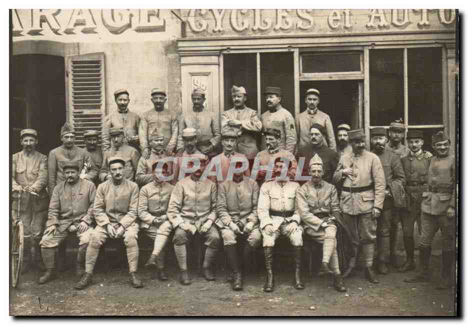 CARTE PHOTO Militaire (Garage Cycles et Auto) militaria