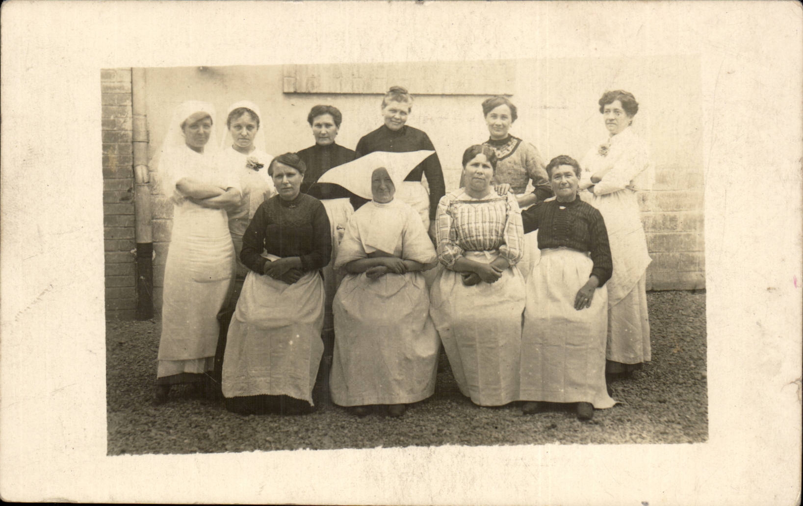 CARTE PHOTO Femmes Religieuses