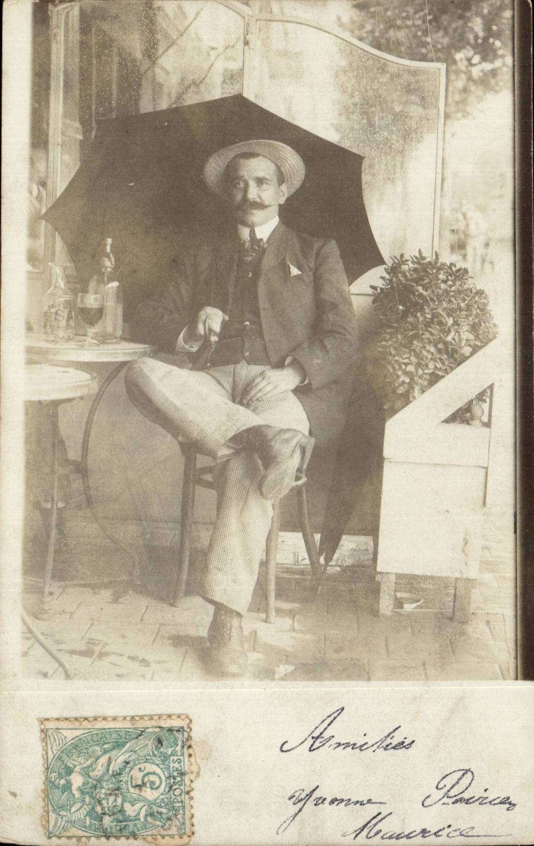 CARTE PHOTO Homme Jeanne Poirier Rue Grise a Aissel (folklore costume fantaisie)