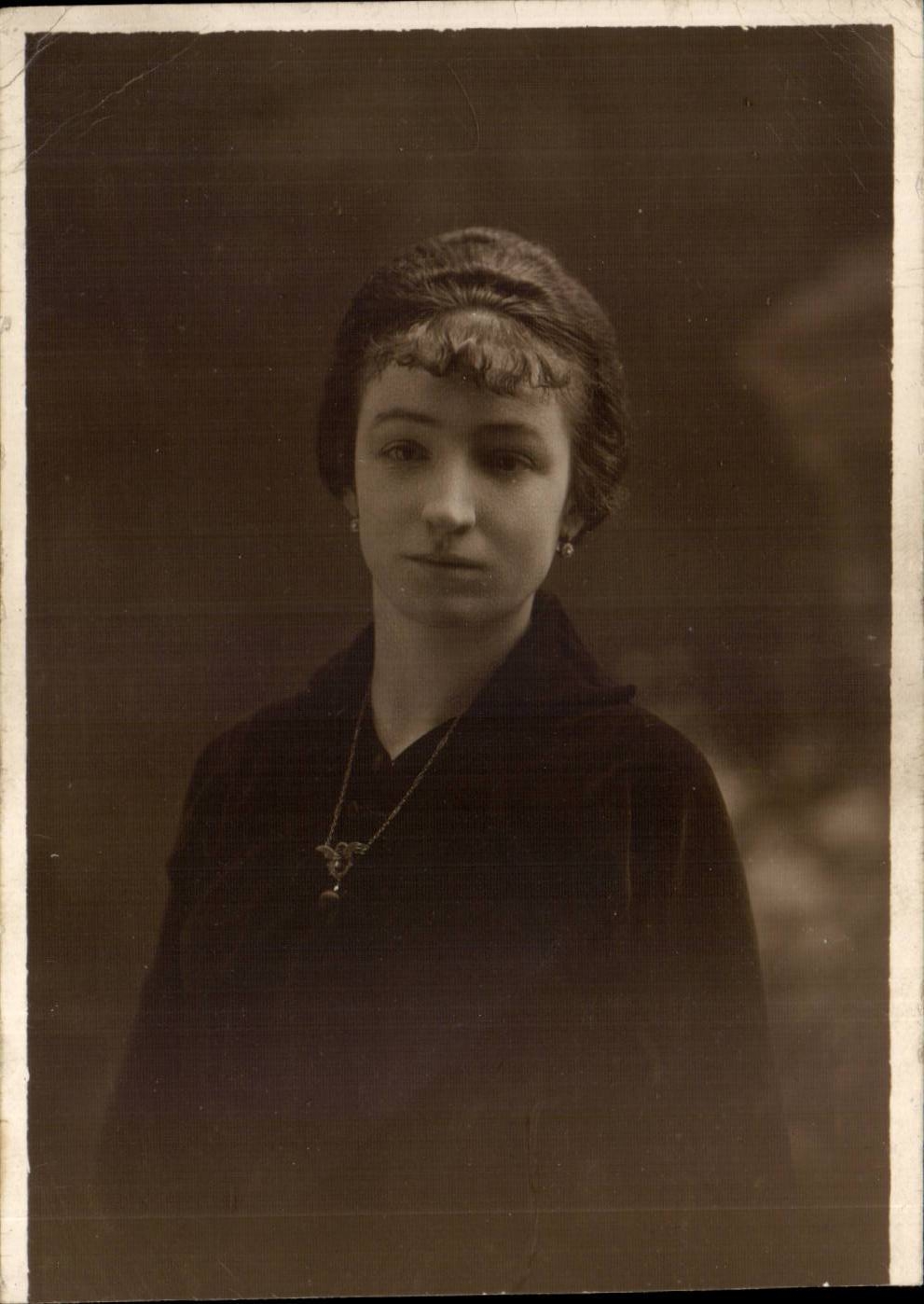 CARTE PHOTO Femme FAntaisie