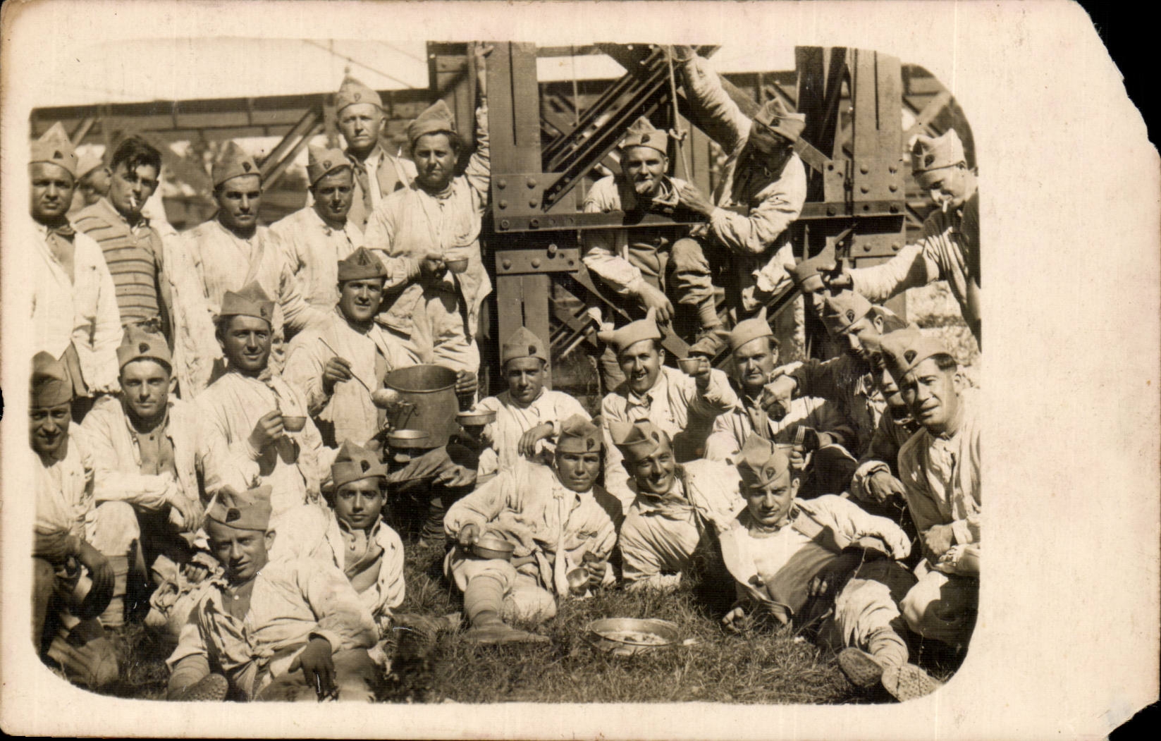 CARTE PHOTO Miliatires (militaria)