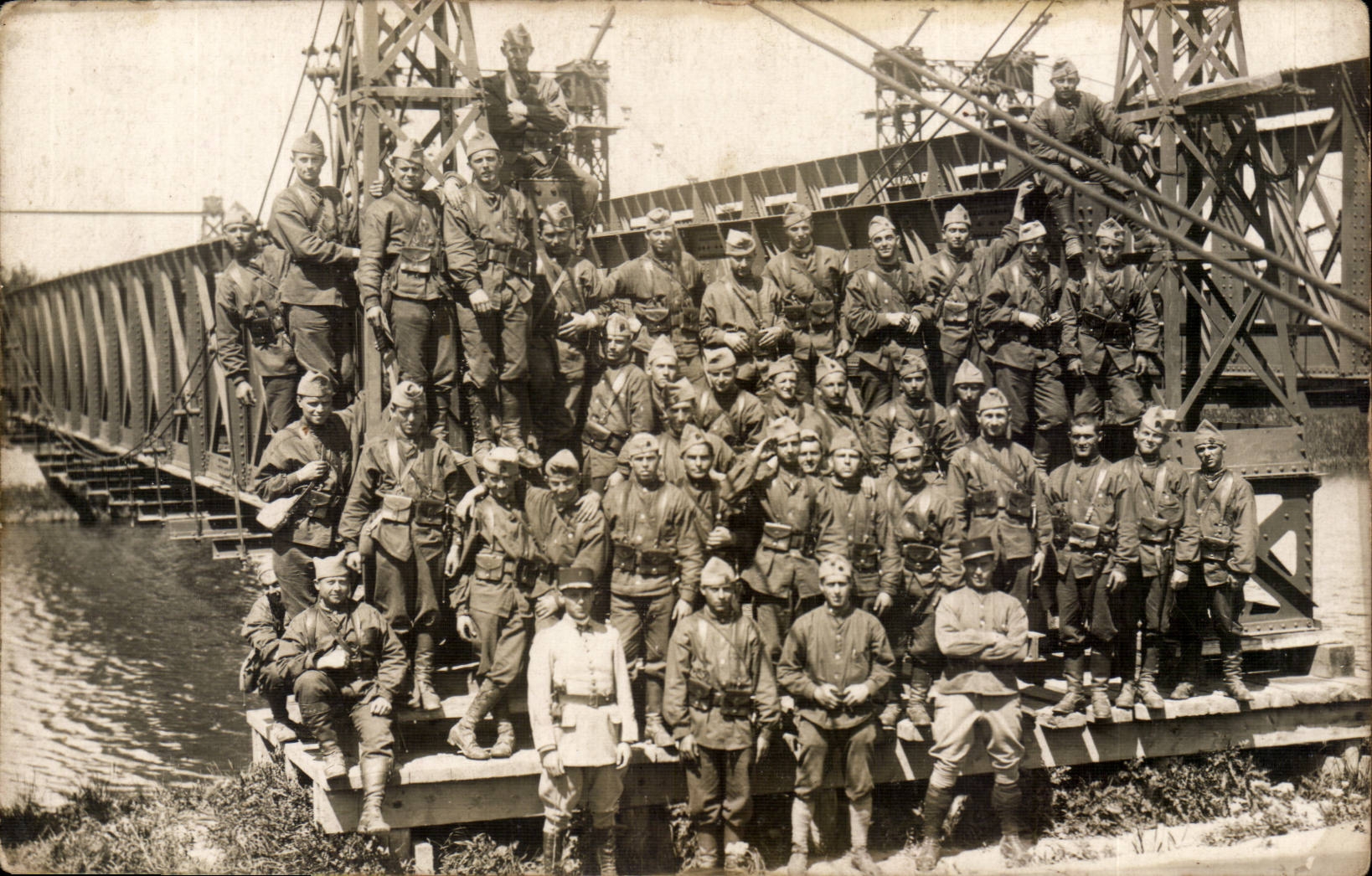 CARTE PHOTO Militaria Regiment de Genie