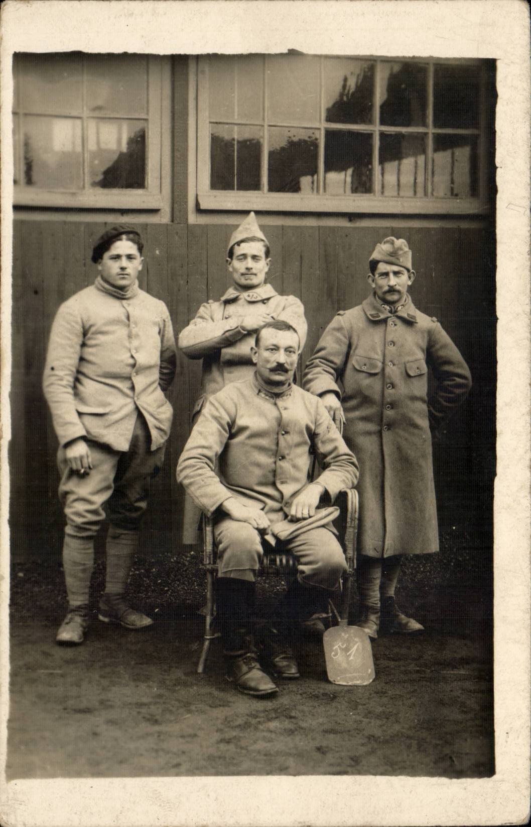 CARTE PHOTO Soldats Militaria