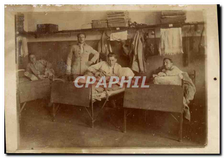 Soldats en chambre d'hôpital — Wierbadeen — Carte postale