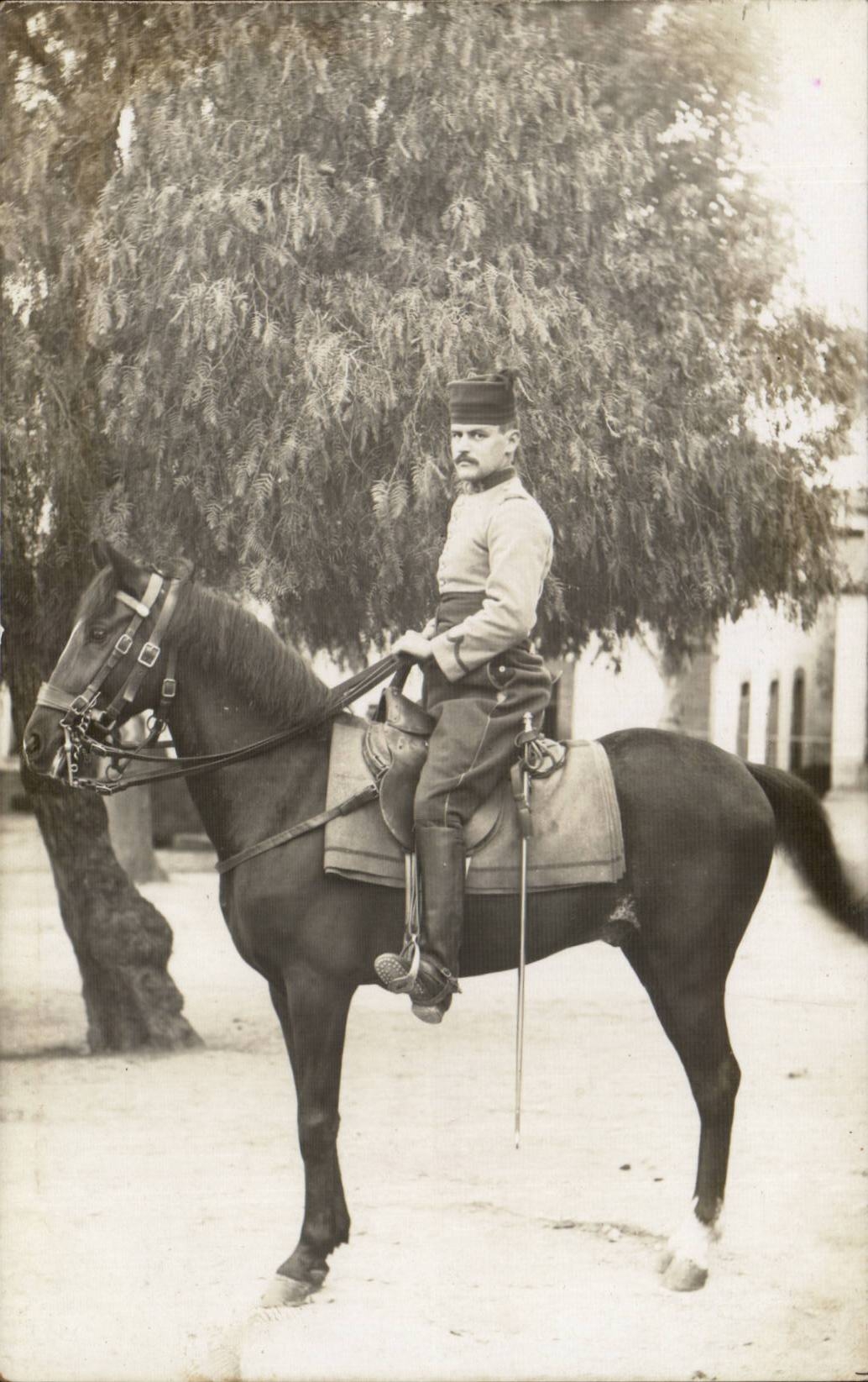 Soldat à cheval — Éditeur : C.B. Produits 'Aque Théèle'