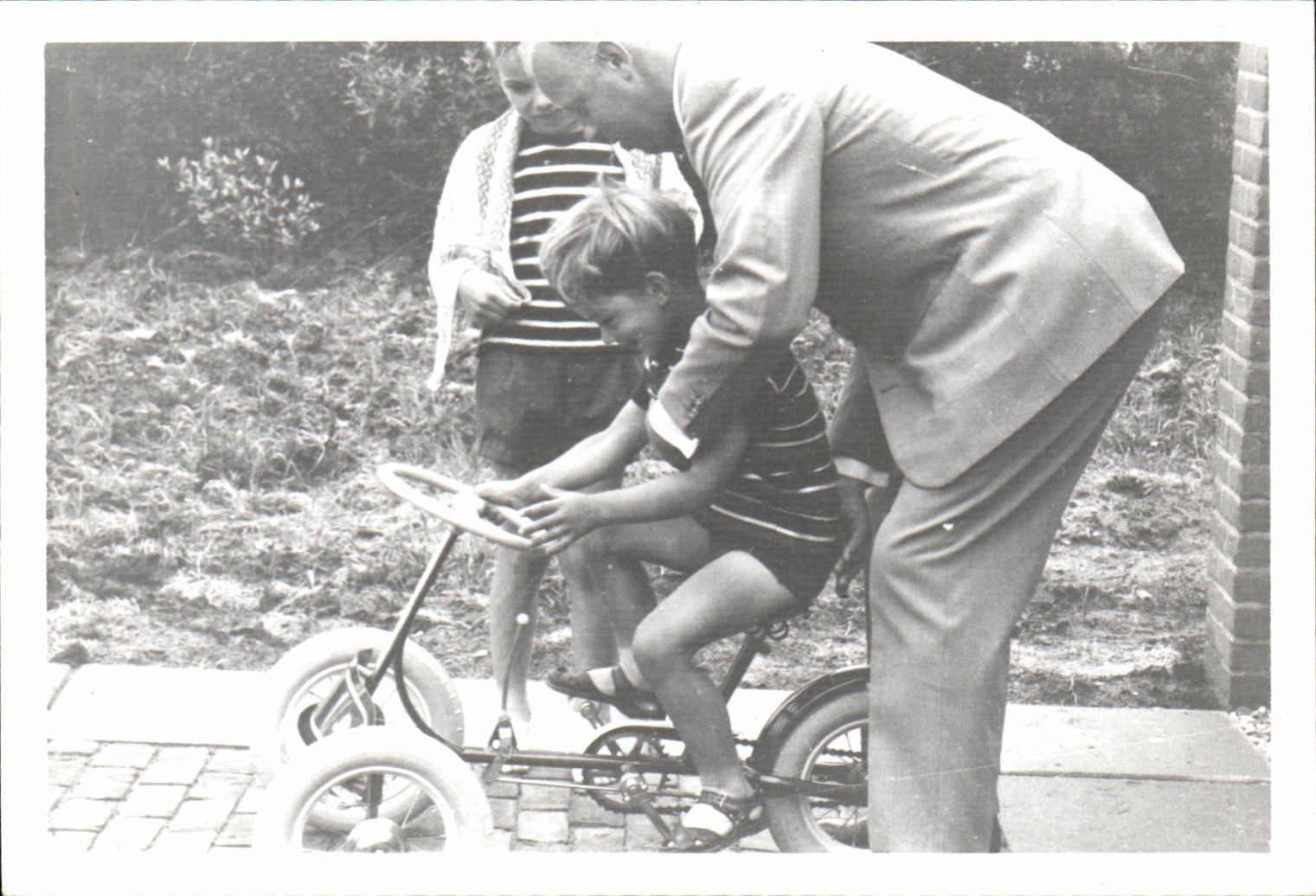 CARTE PHOTO Enfant et velo