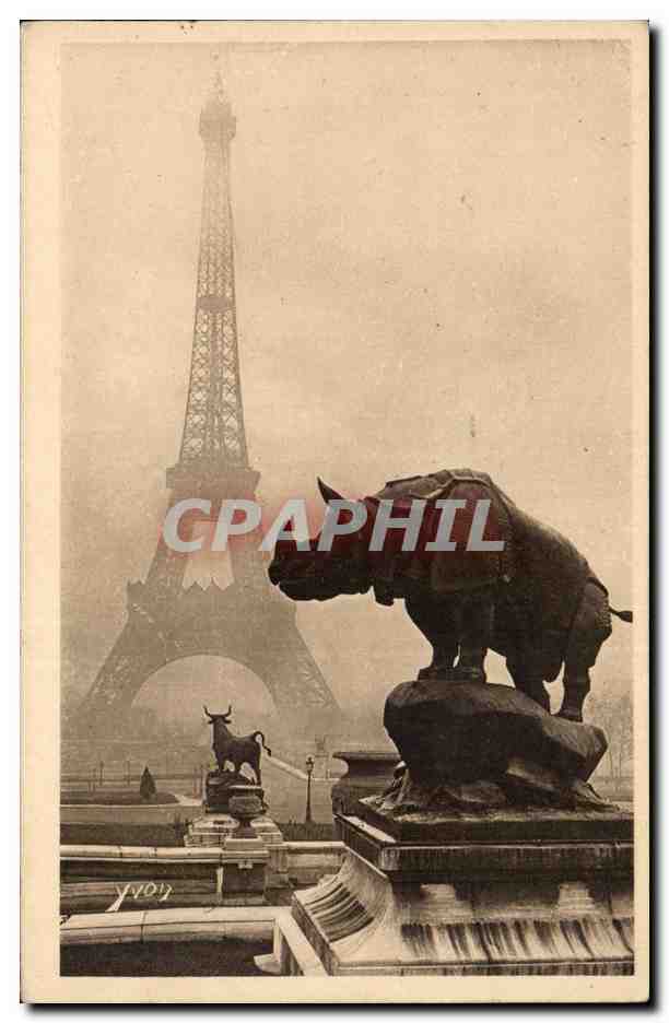 Paris 7 - Tour d'Eiffel - Rhinoceros et Toureau - Bull Rhino and Eiffel Tower - CPA 