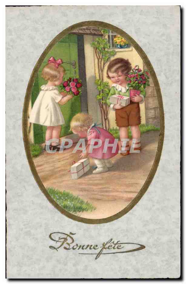 Fantaisie - Enfant - Trois Petites avec cadeaux - CPA 