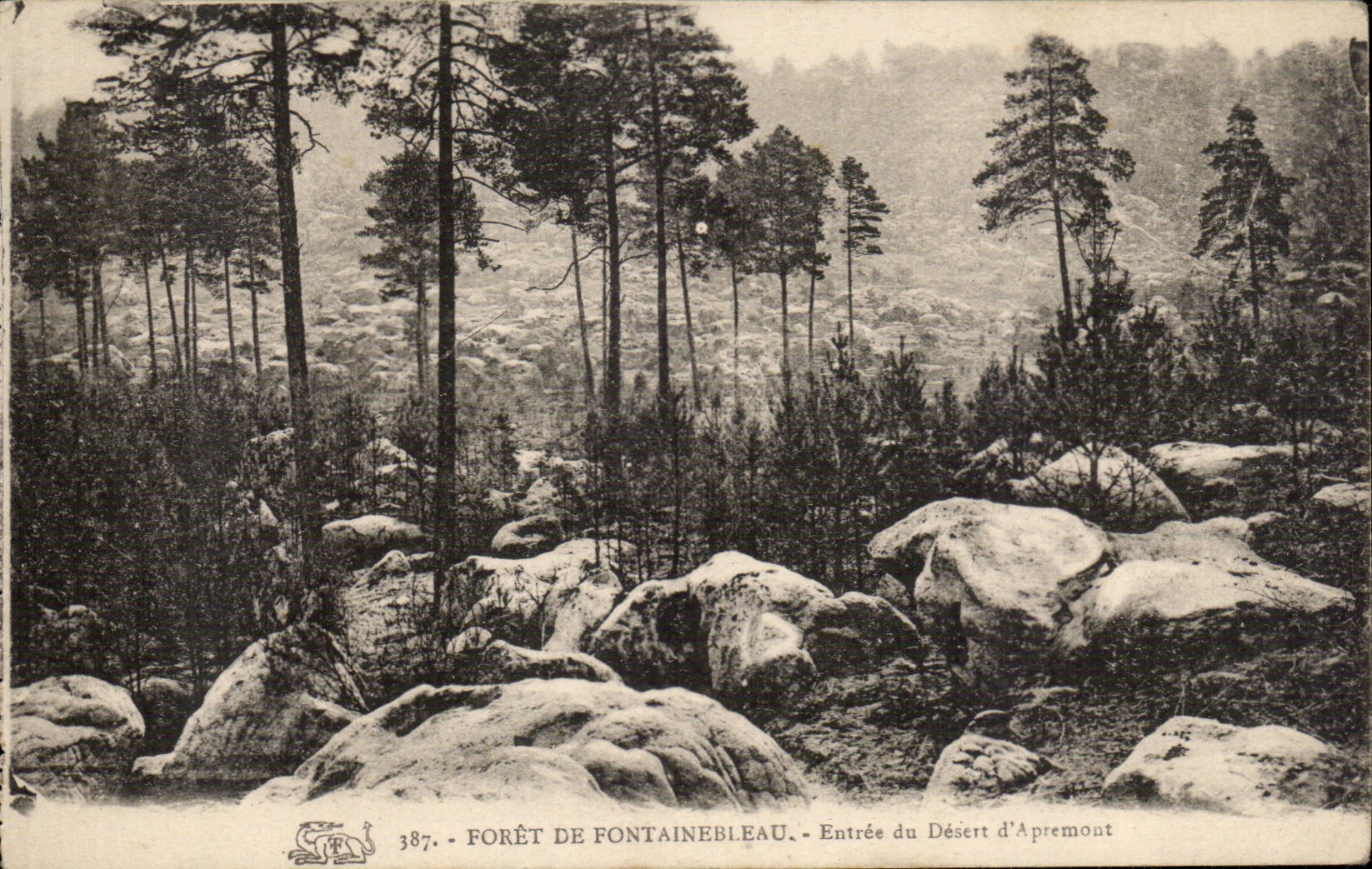 Forêt de Fontainebleau — Entrée du Désert d'Apremont — n° 387