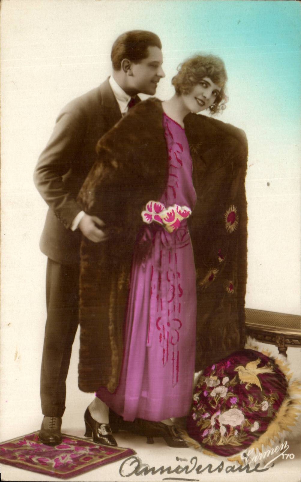 Fantaisie - Couple - woman taking off her fur coat - CPA 