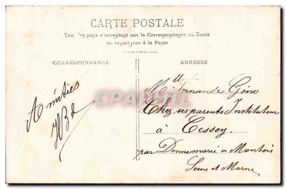 Fantaisie - Couple - Un bouquet que l'on sent a deux rend vite les coeurs amoreux - CPA  — Verso