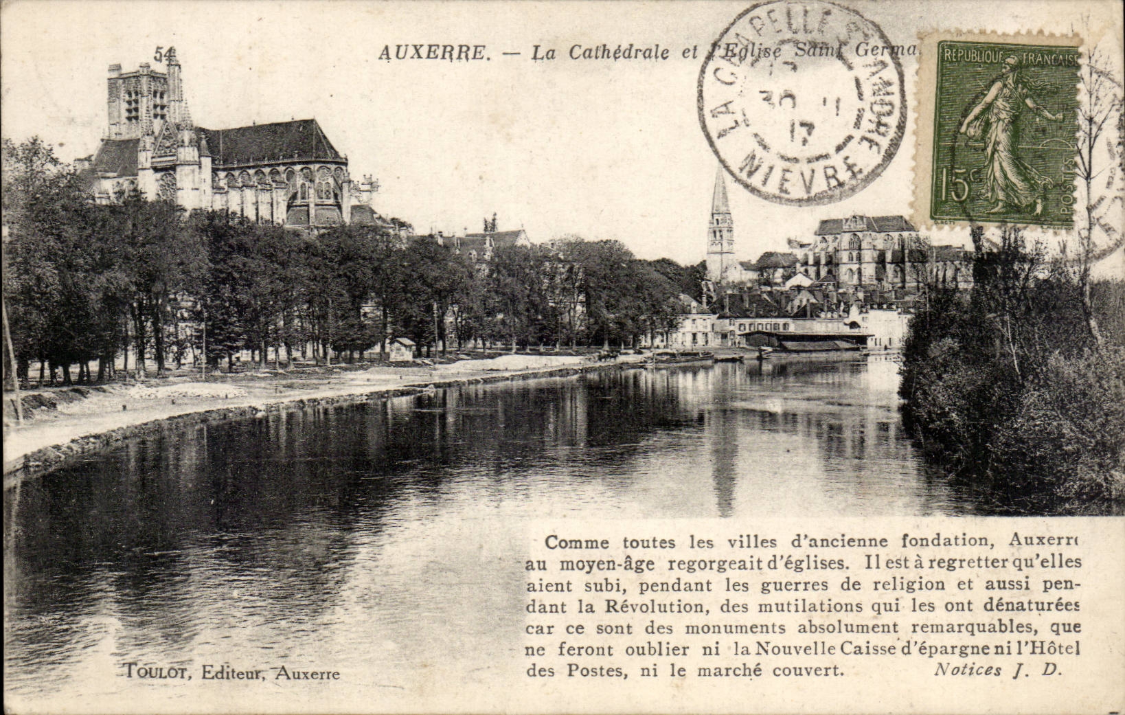 Auxerre CPA La cathedrale et l'eglise Saint Germain