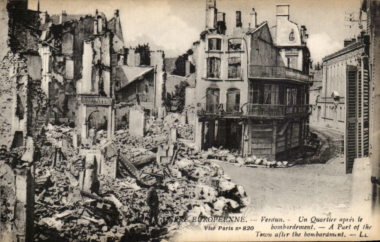Verdun - Un Quartier apres le bombardement - CPA 