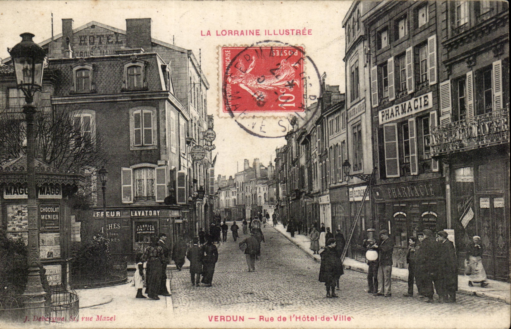 Verdun — Rue de l'Hôtel-de-Ville — La Lorraine Illustrée