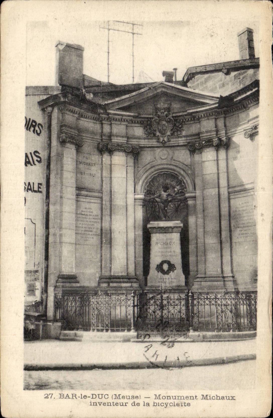 BAR-le-DUC (Meuse) — Monument Michaux, inventeur de la bicyclette