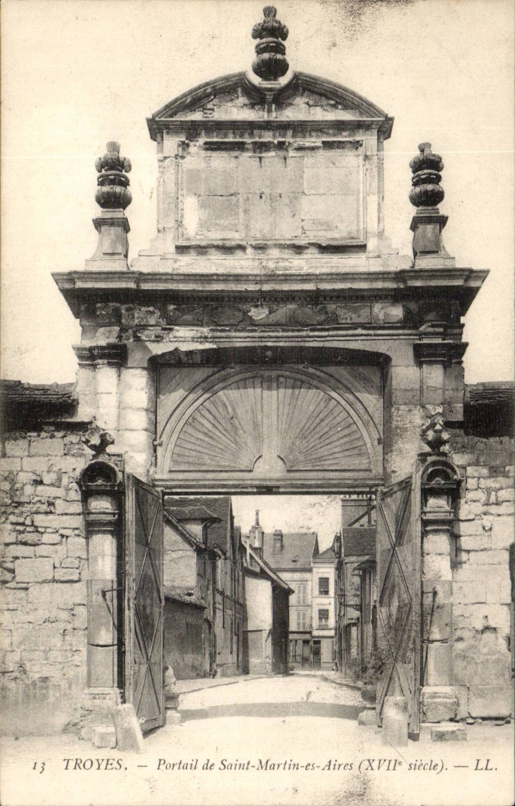 Troyes CPA Portail de Saint Martin es Aires