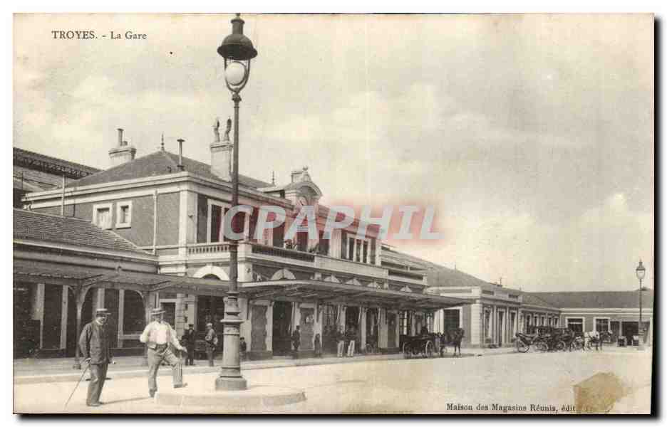 TRoyes CPA la gare