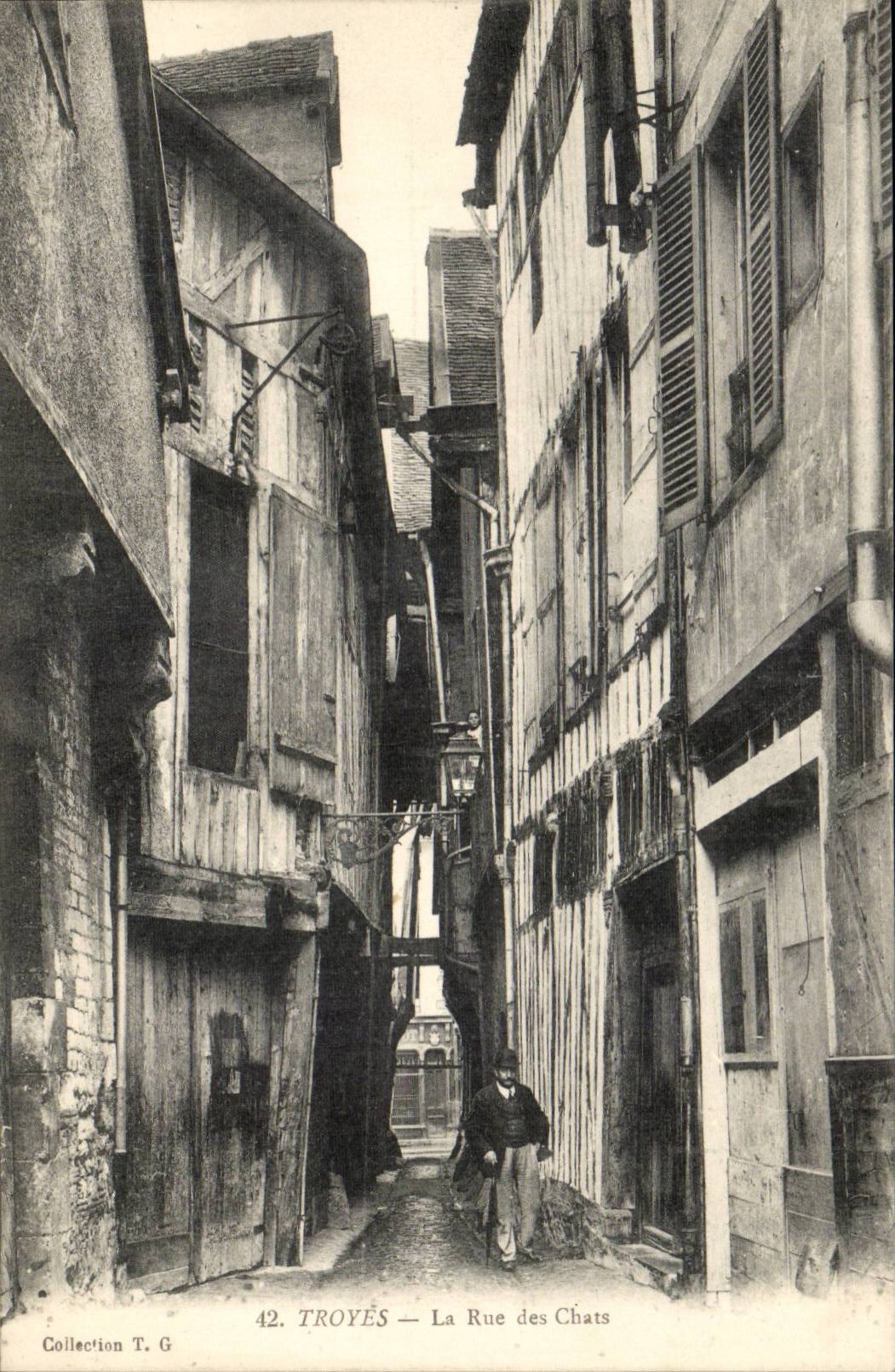 Troyes — La Rue des Chats — Collection T. G. n°42