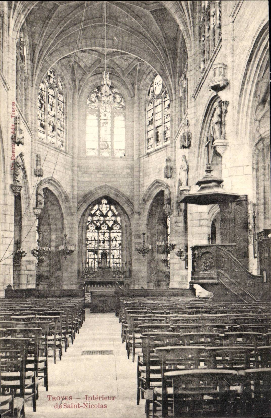 Troyes CPA Interieur de l'eglise Saint Nicolas