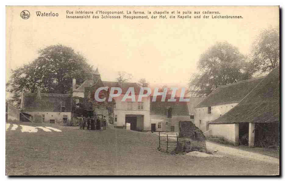 Belgie Belgique CPA Waterloo Vue interieure d'Hougoumont La chapelle et le puits aux cadavres