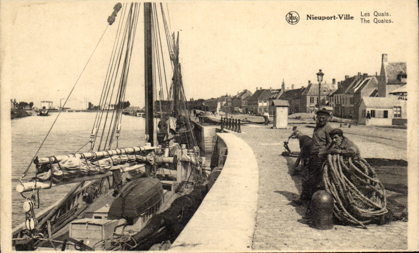 Belgie Belgique CPA Nieuport ville Les quais