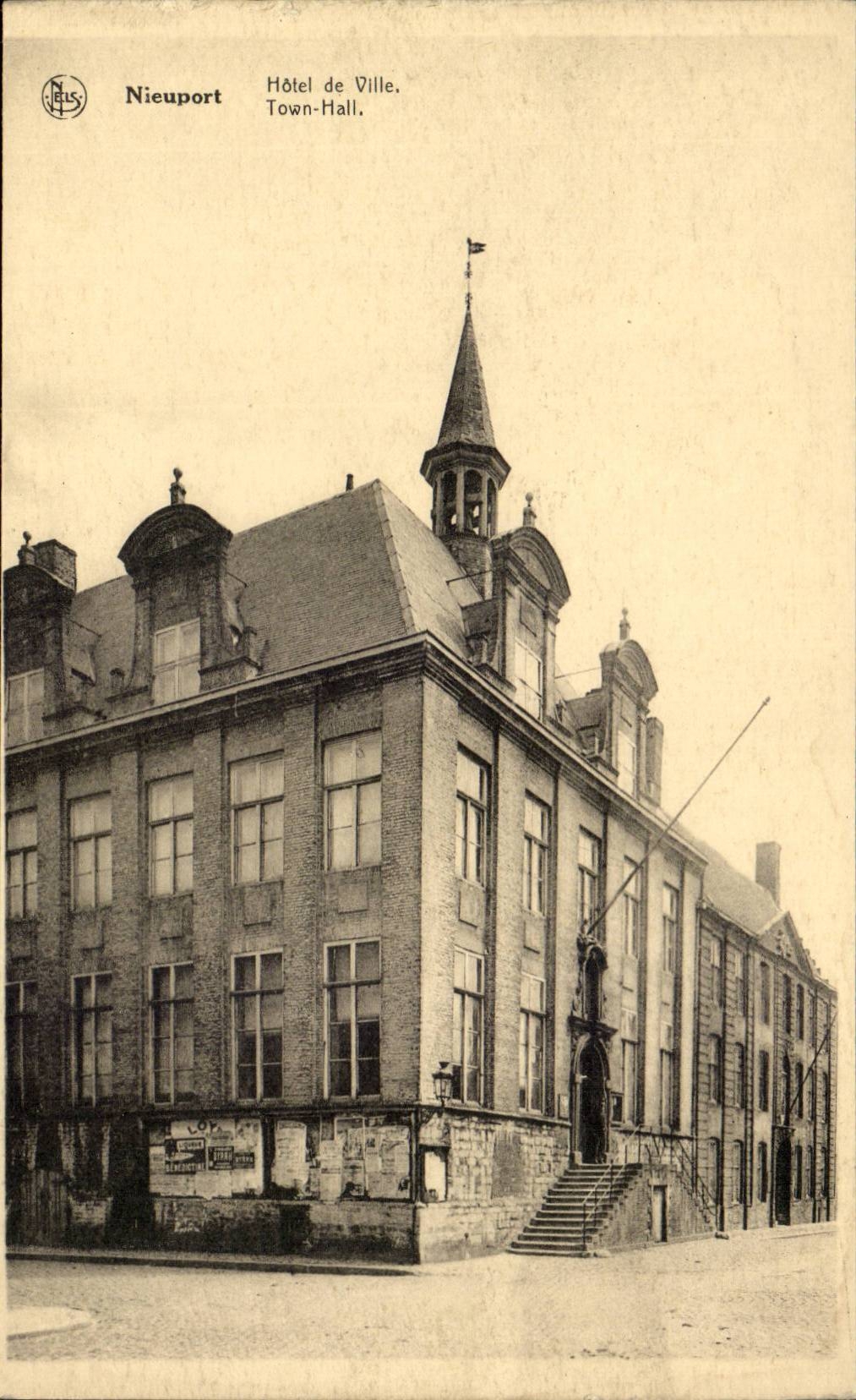 Belgie Belgique Nieuport CPA Hotel de ville