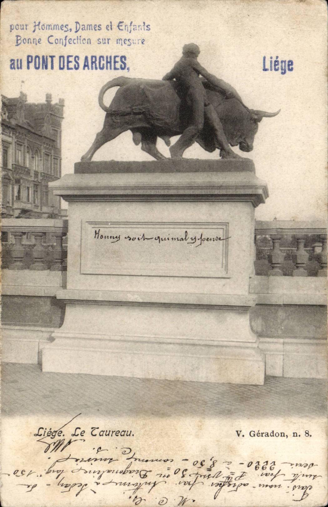 Belgie Belgique CPA Liege Au pont des arches Le taureau (taureau bull)