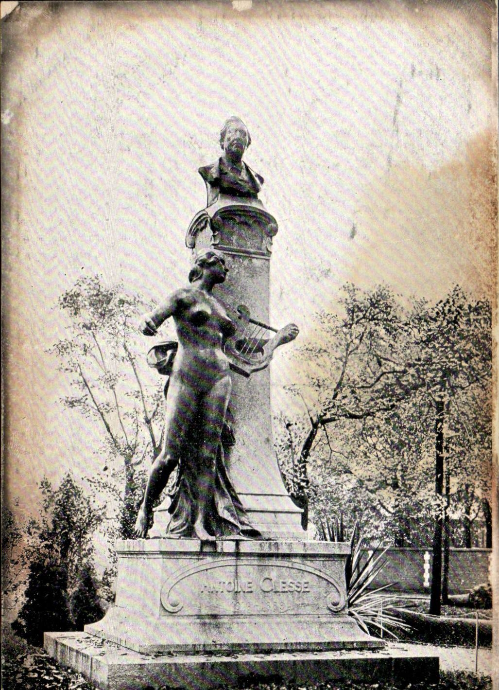 Belgie Belgique CPA Mons Monument Clesse