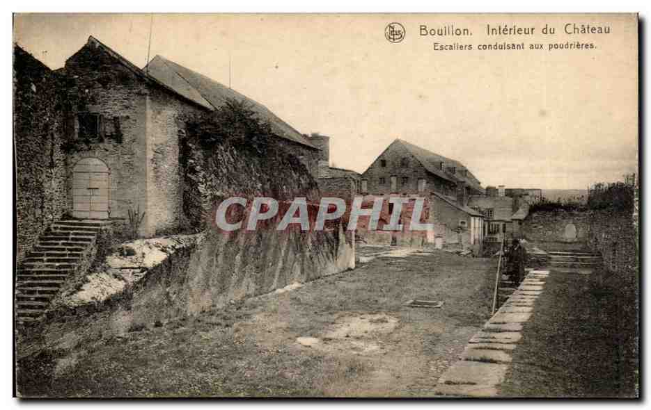 Belgie Belgique CPA Bouillon Interieur du chateau Escaliers conduisant aux poudrieres
