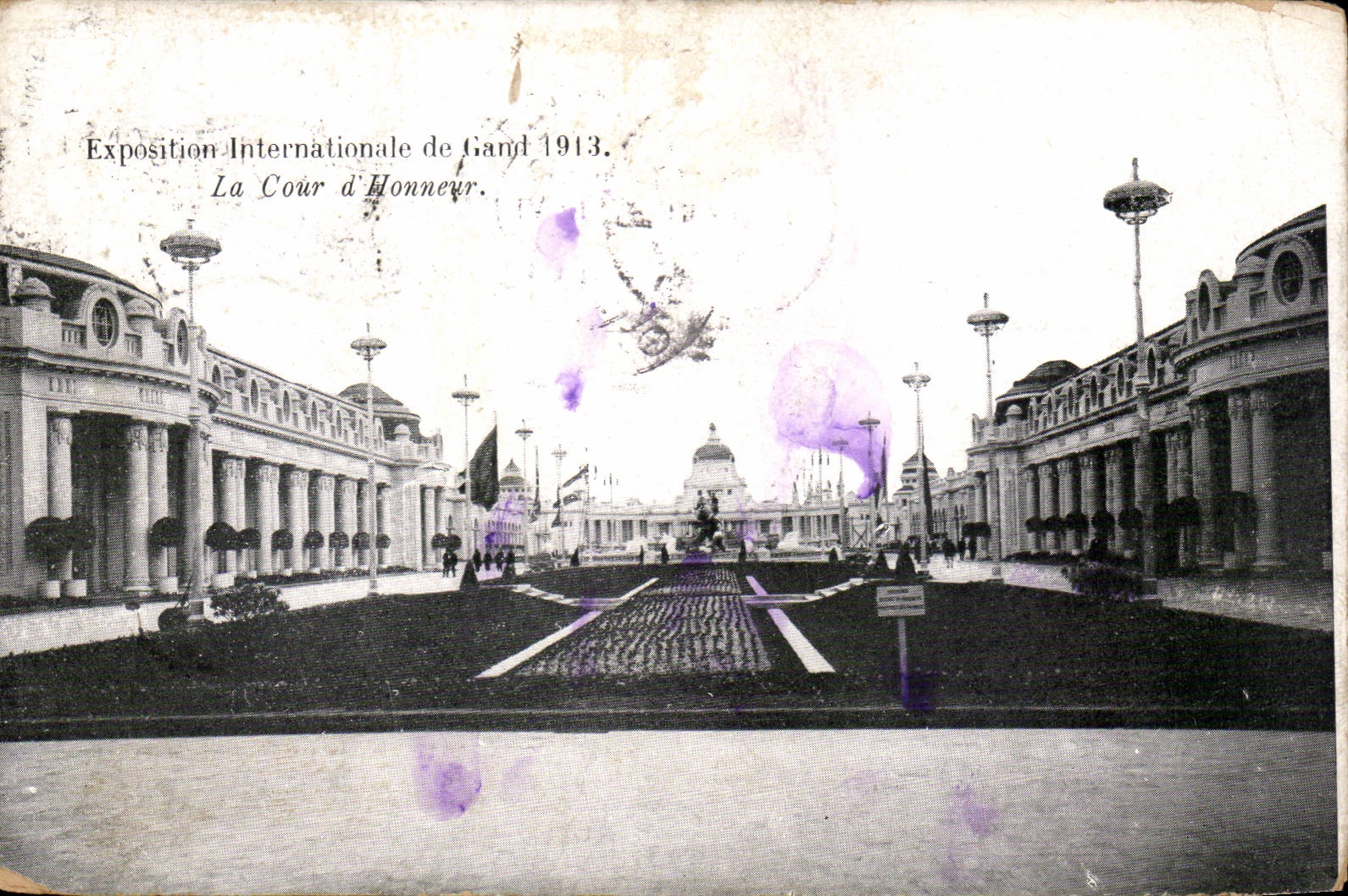 Exposition Internationale de Gand 1913 — La Cour d'Honneur — éditeur non identifié