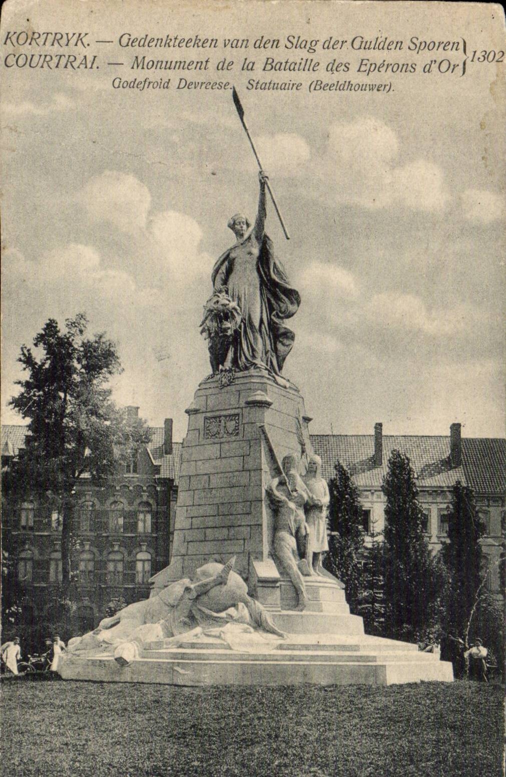 CPA Belgique Courtrai Monument de la bataille des Eperons d'or 