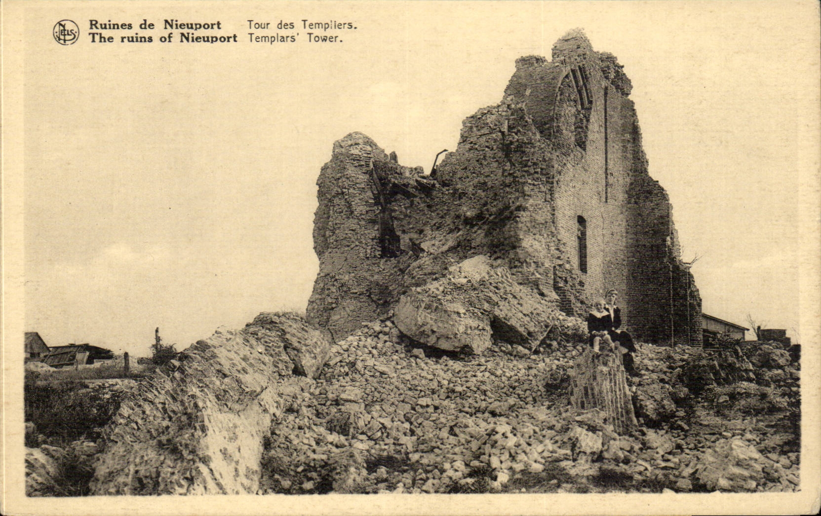 CPA Belgique Ruines de Nieuport Tour des templiers