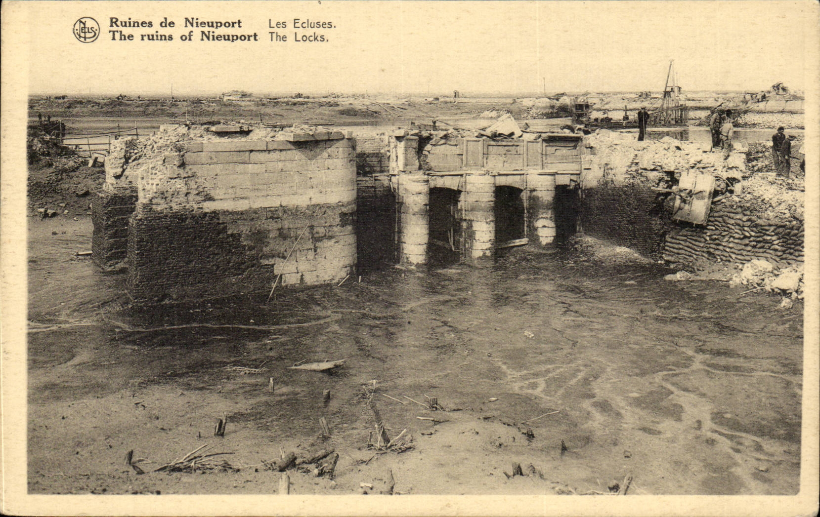 CPA Belgique Ruines de Nieuport Les ecluses