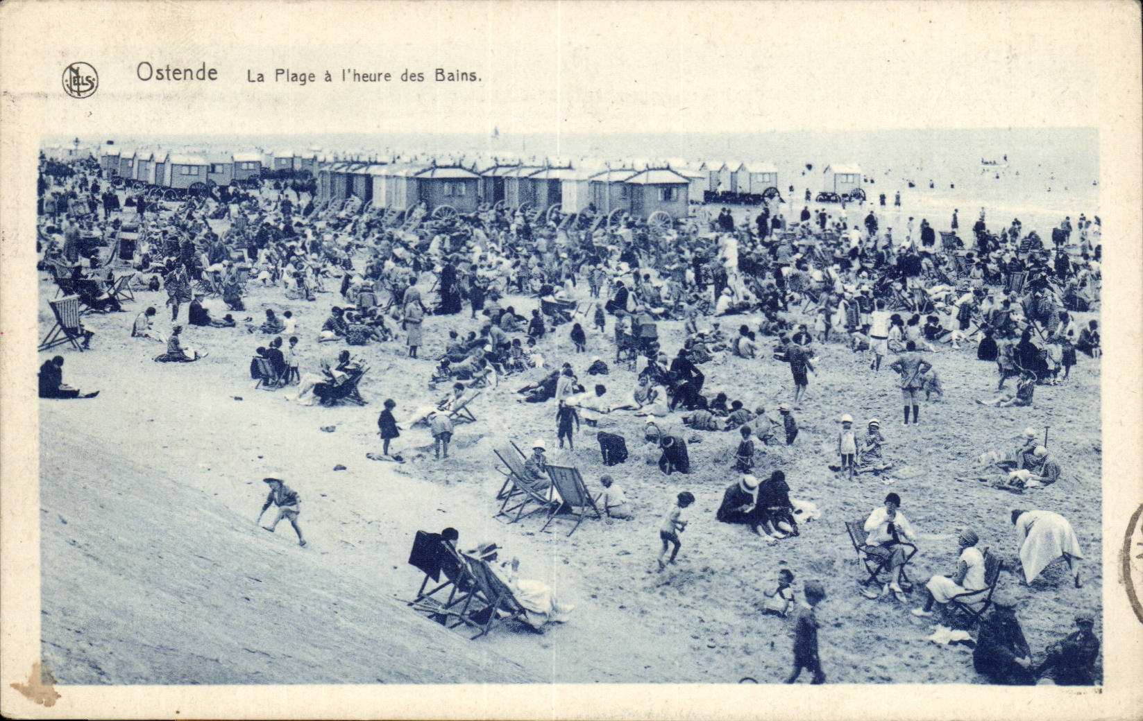 CPA Belgique Ostende La plage a l'heure des bains