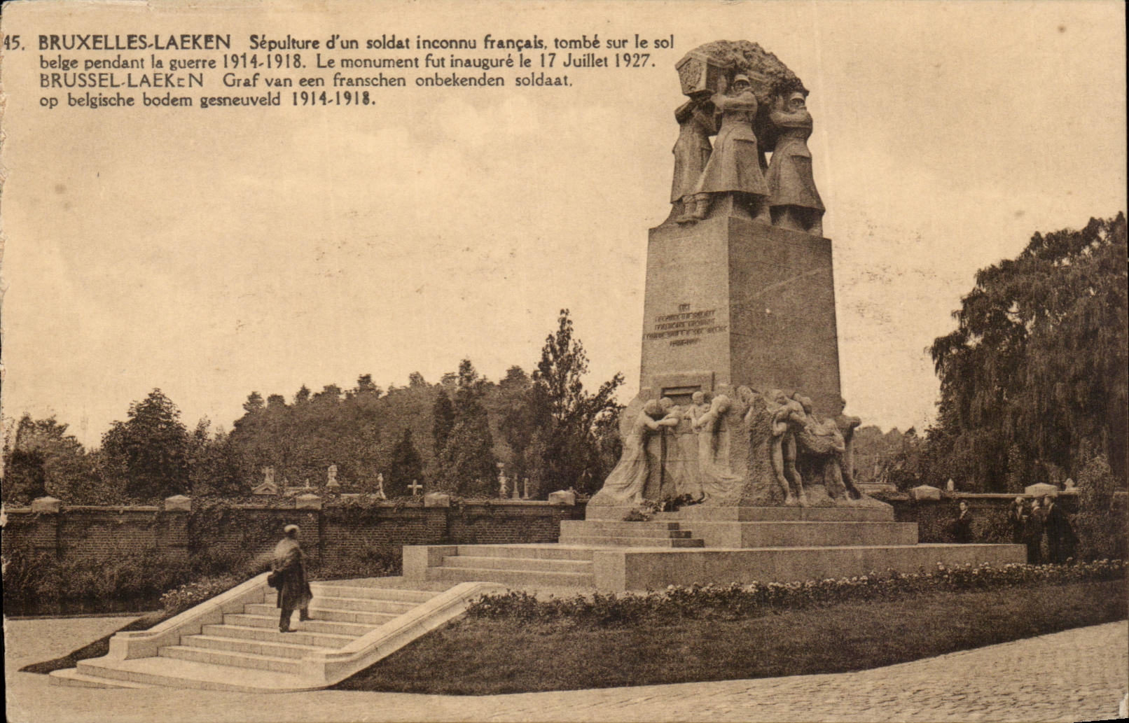 CPA Belgique Bruxelles Laeken Sepulture du soldat inconnu francais