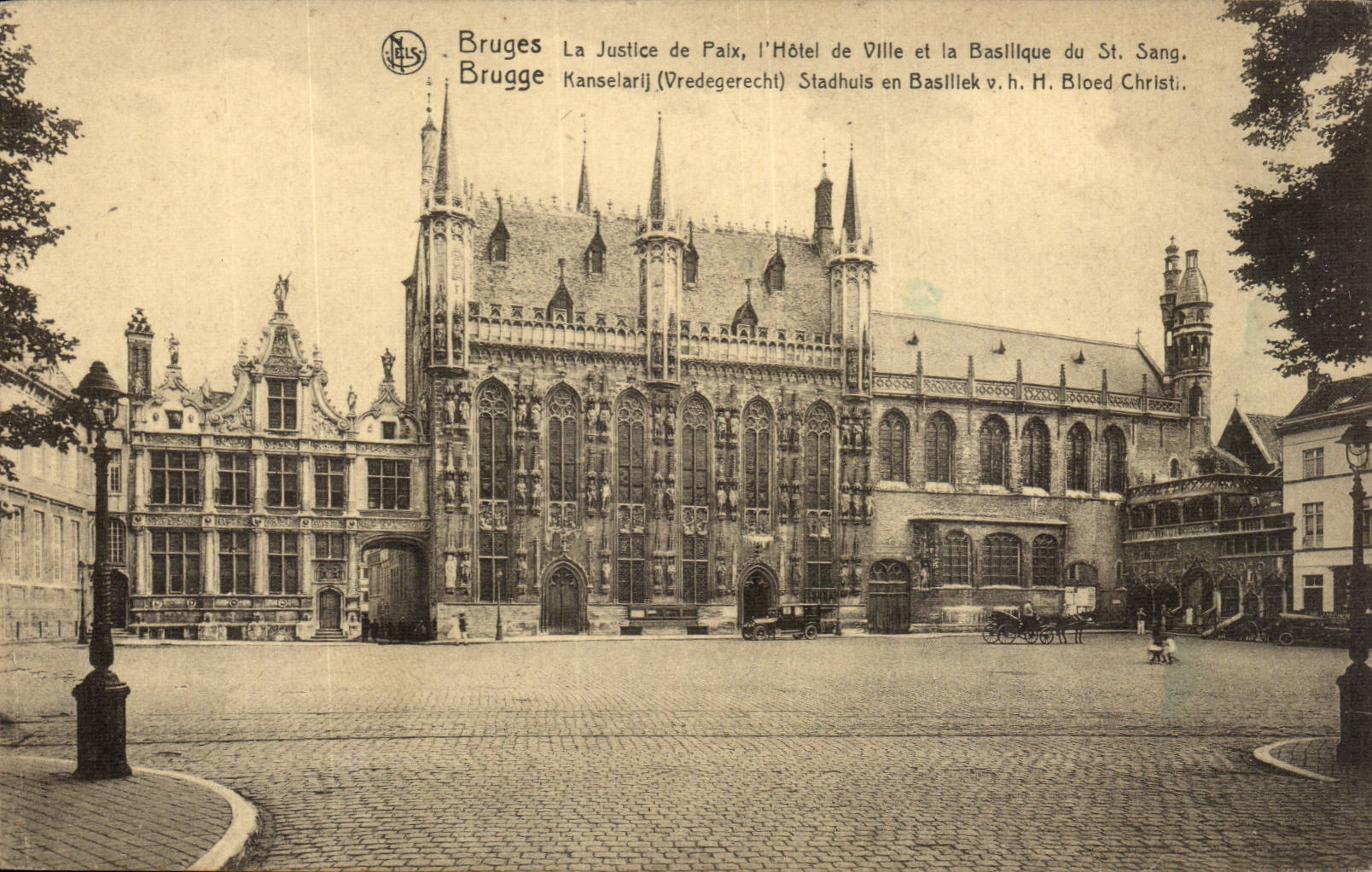 Bruges - La Justice de Paix, l'Hôtel de Ville et la Basilique du St. Sang. - Nais