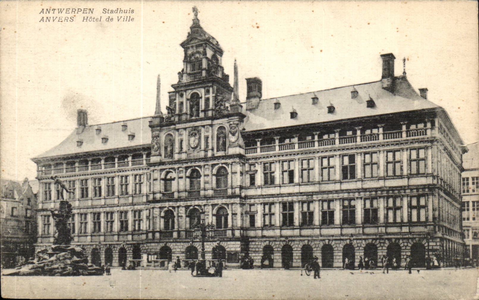 Antwerpen Stadhuis — Hôtel de Ville — Carte postale multilingue