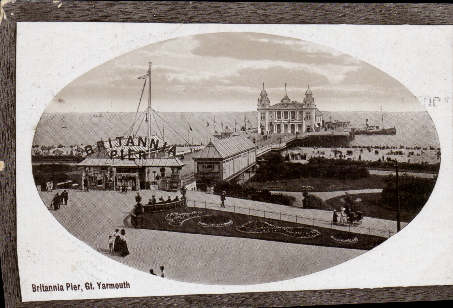Grande Bretagne Great BRitain CPA Yarmouth Britannica Pier