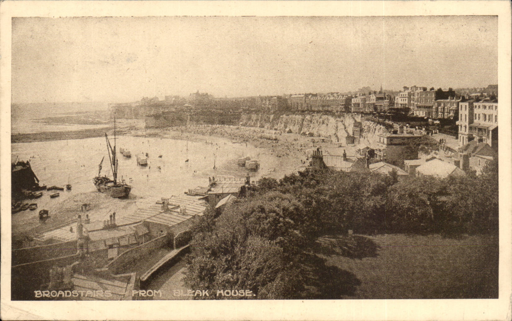 Grande Bretagne Great britain CPA Broadstairs From Bleak house