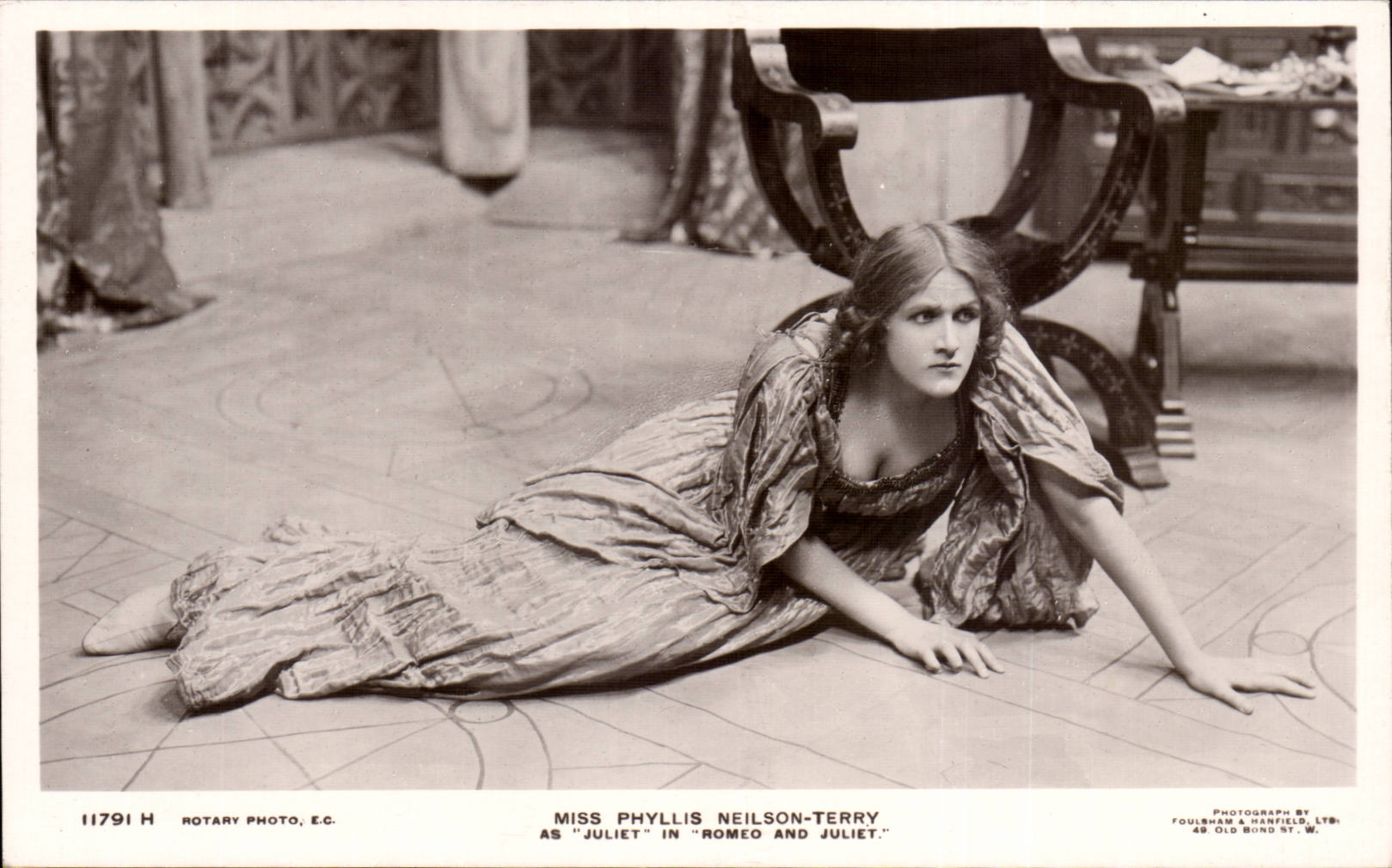 Grande Bretagne Great britain CPA Miss Phyllis Neilson Terry As Juliet in Romeo and Juliet Shakespeare