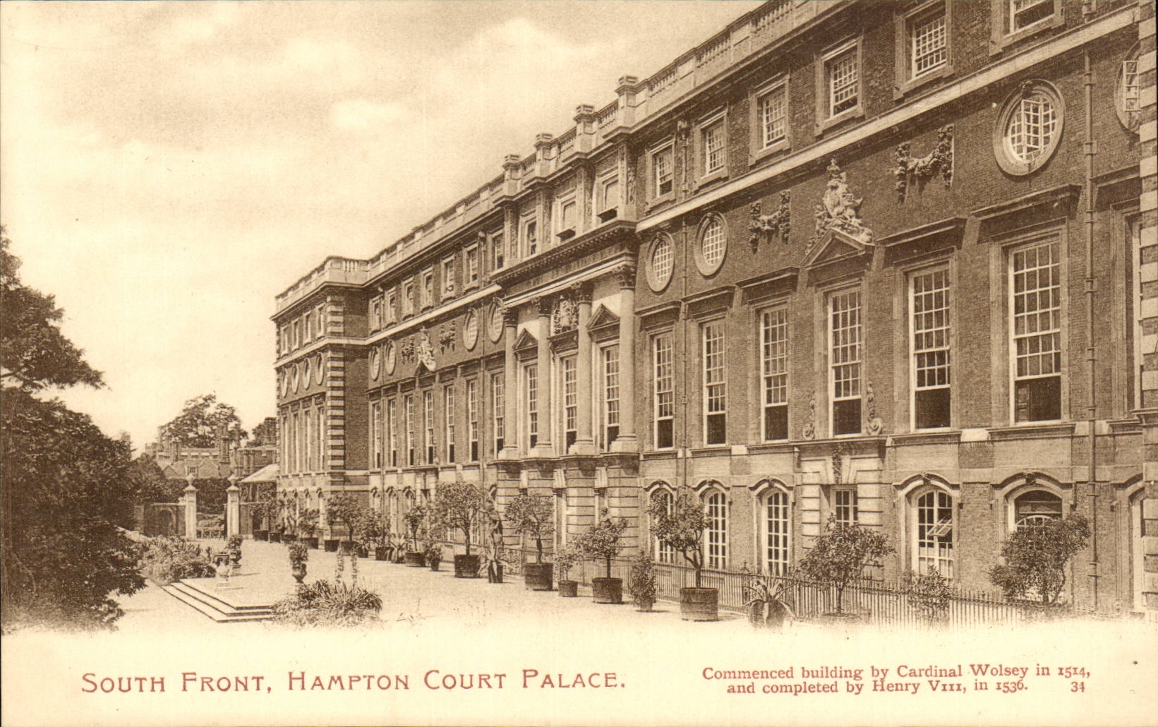 Grande Bretagne Great Britain CPA London Hampton court palace South front 