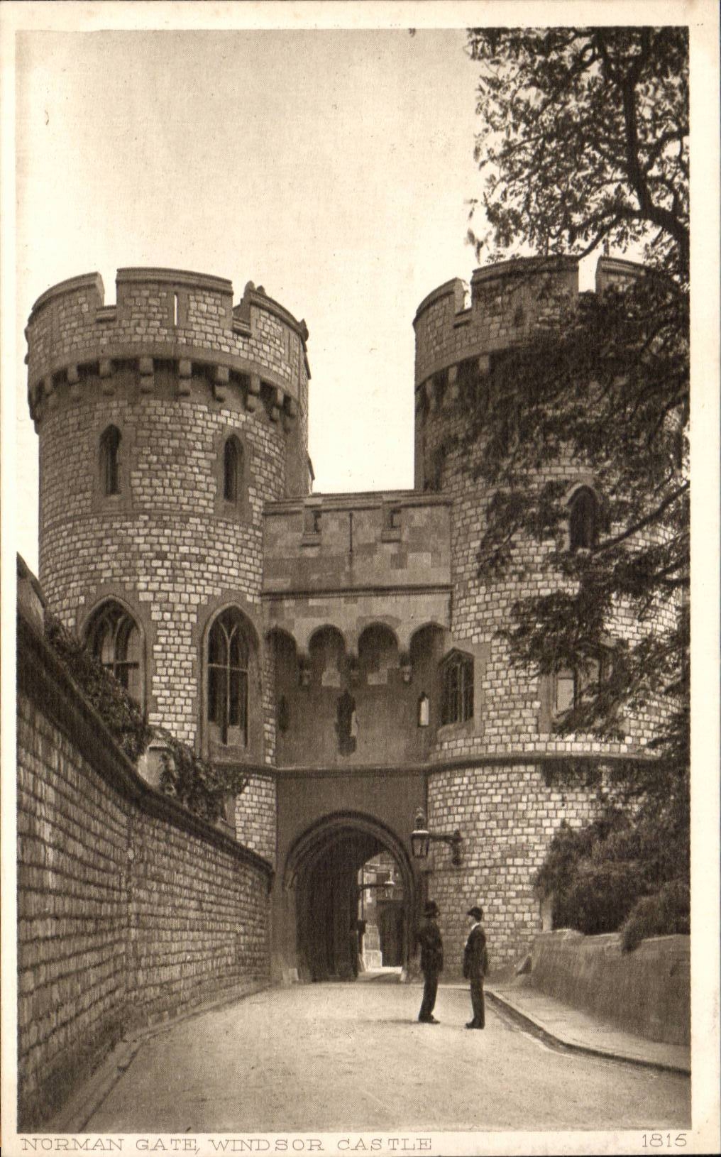 Grande Bretagne Great Britain CPA Windsor castle Norma gate