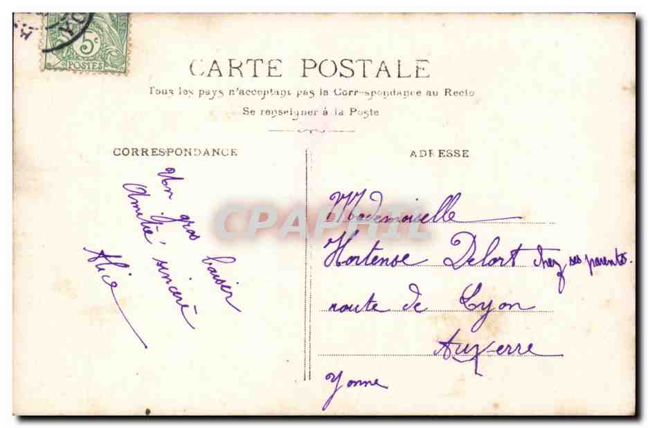 Mujer con sombrero de rosas — Feliz cumpleaños — M.F. PARIS — Reverso