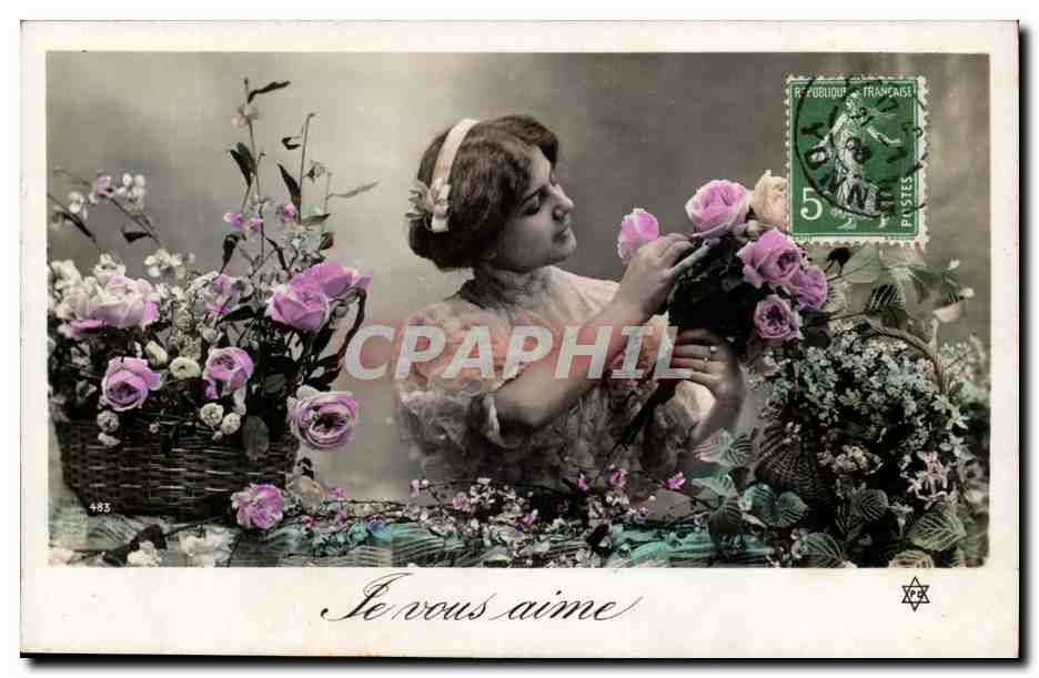 Donna circondata da rose — cartolina colorata — editore sconosciuto, n° 483