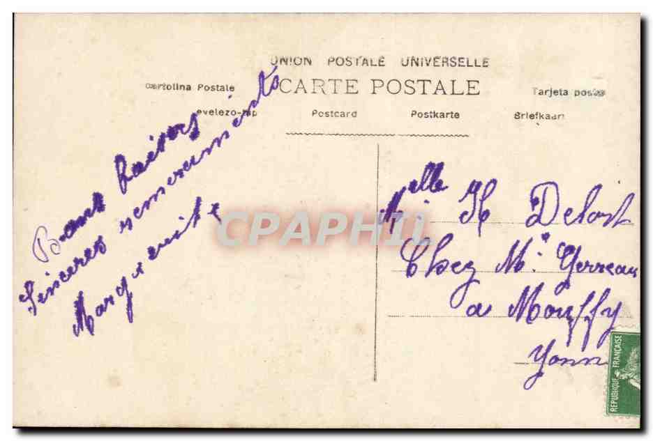 Femme en robe verte tenant un panier de fleurs — Amitié — Poste restante à Mouffy, Yonne, éditeur Poste restante — Verso