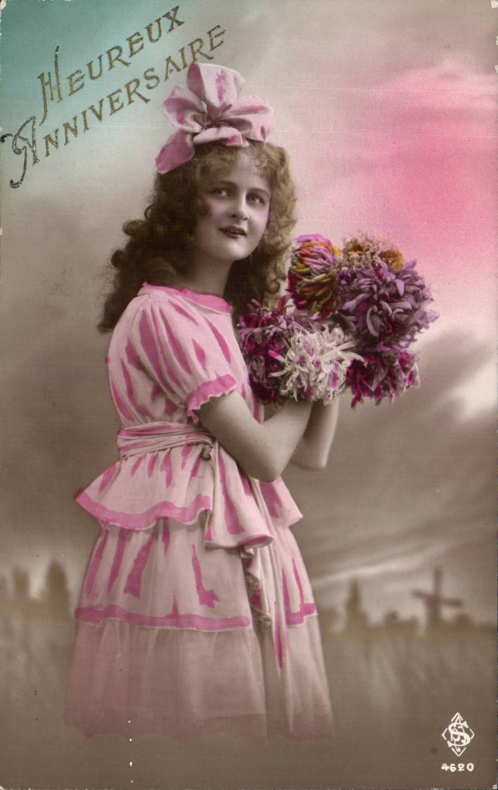 Fantaisie - Femme - Woman with long flowing hair - CPA 