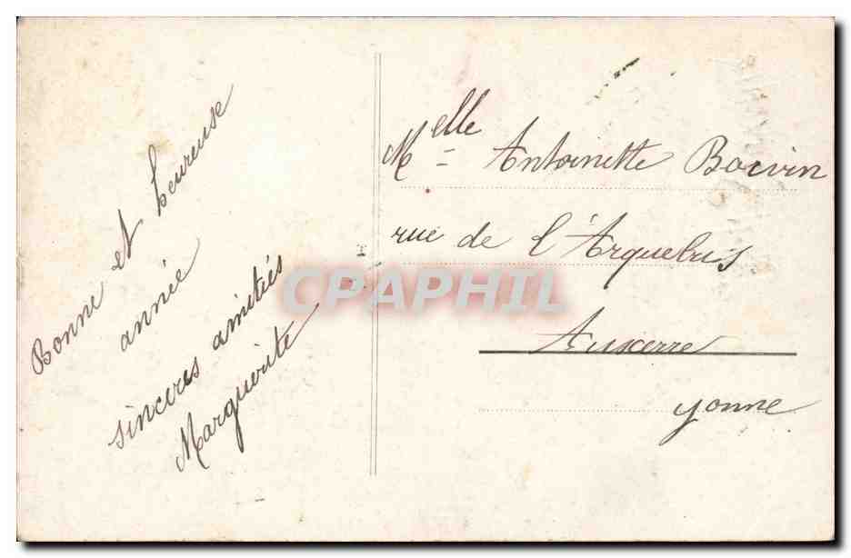Jeune femme en robe élégante — Bon Souvenir — Marquise Paris, n°265 — Reverso