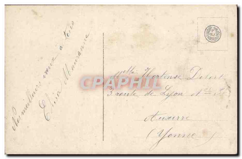 Fantaisie - Femme - Woman in beautiful dress - CPA  — Verso