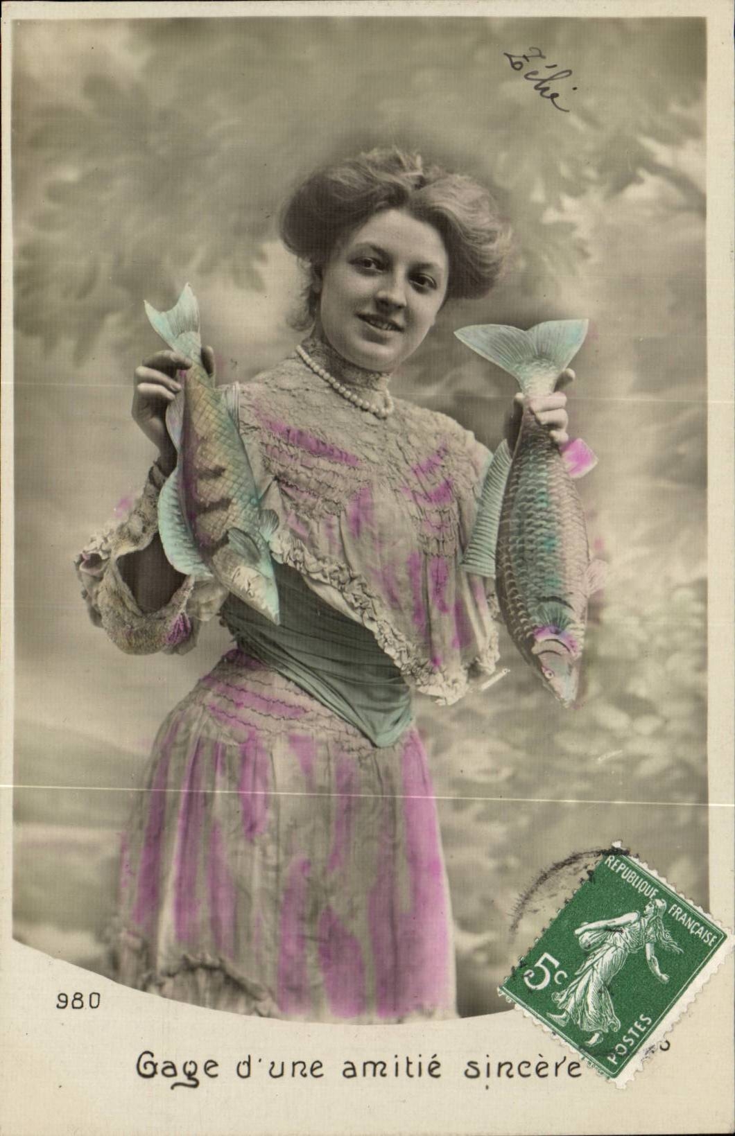Fantaisie Femme - gage d'une amitie sincere - poisson d'avri -- la peche - CPA -