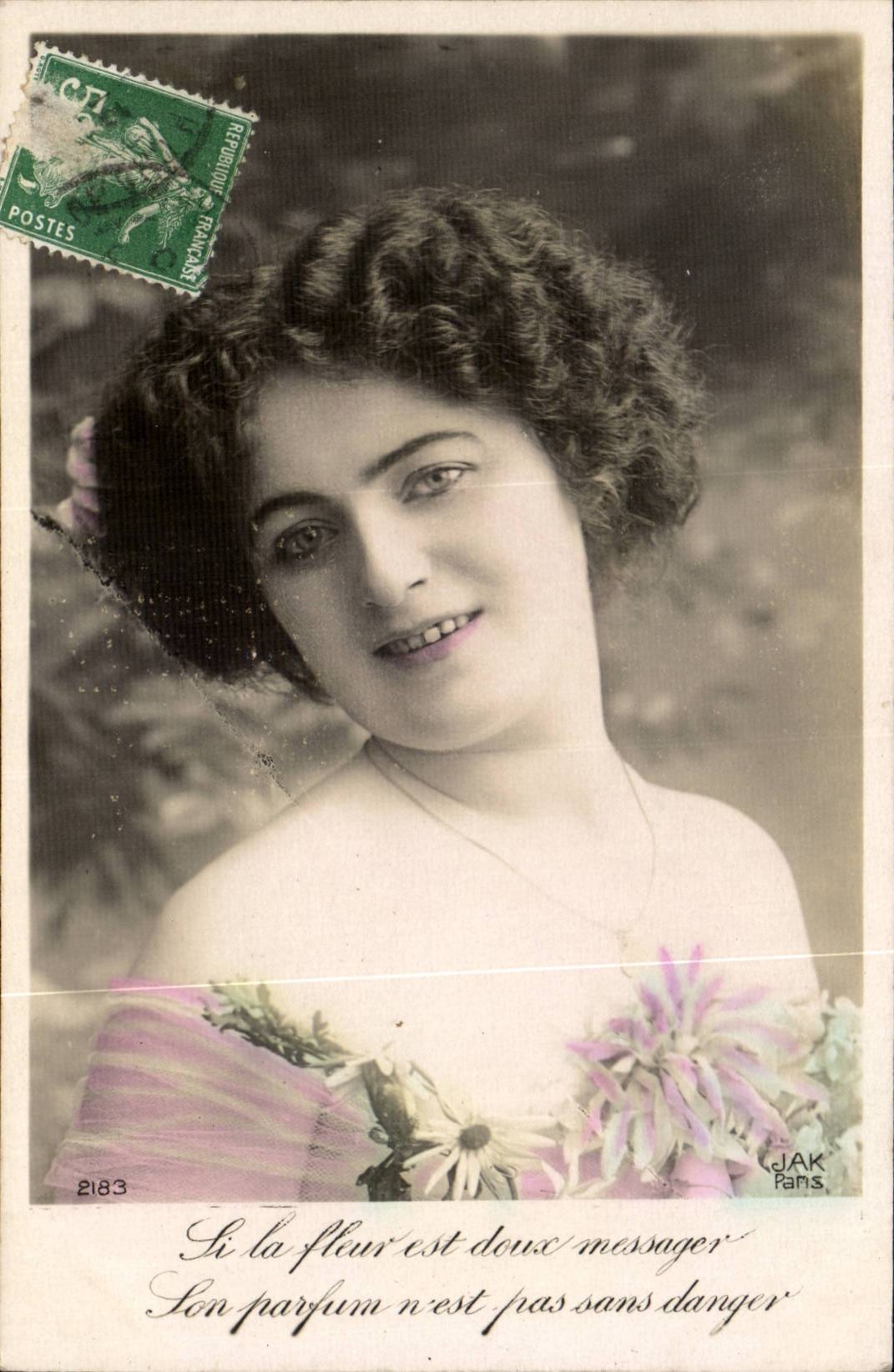 Junge Frau mit Blumen — poetischer Text — JAK Paris Nr. 2183